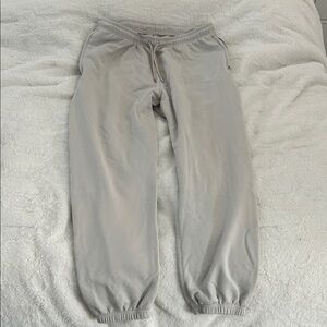 ALO Yoga Light Gray Sweatpants
